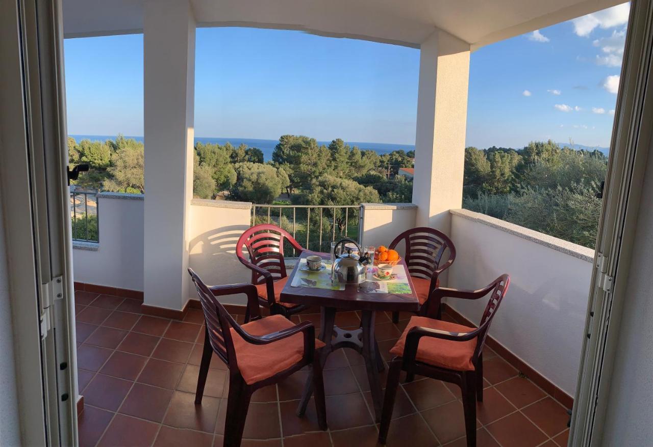 Delfino Apartment Cala Gonone Exterior foto